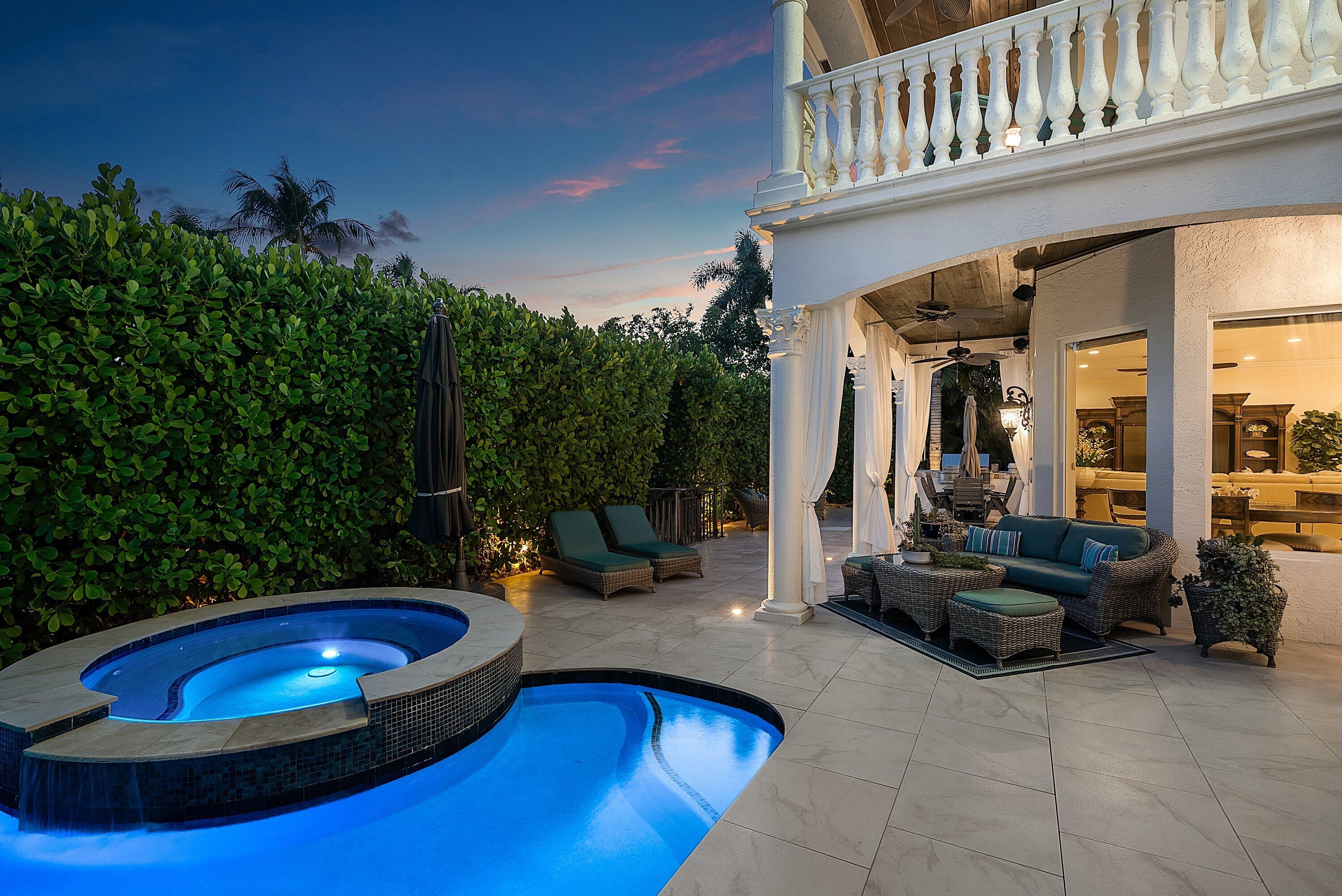 BOCA HARBOUR - Residential