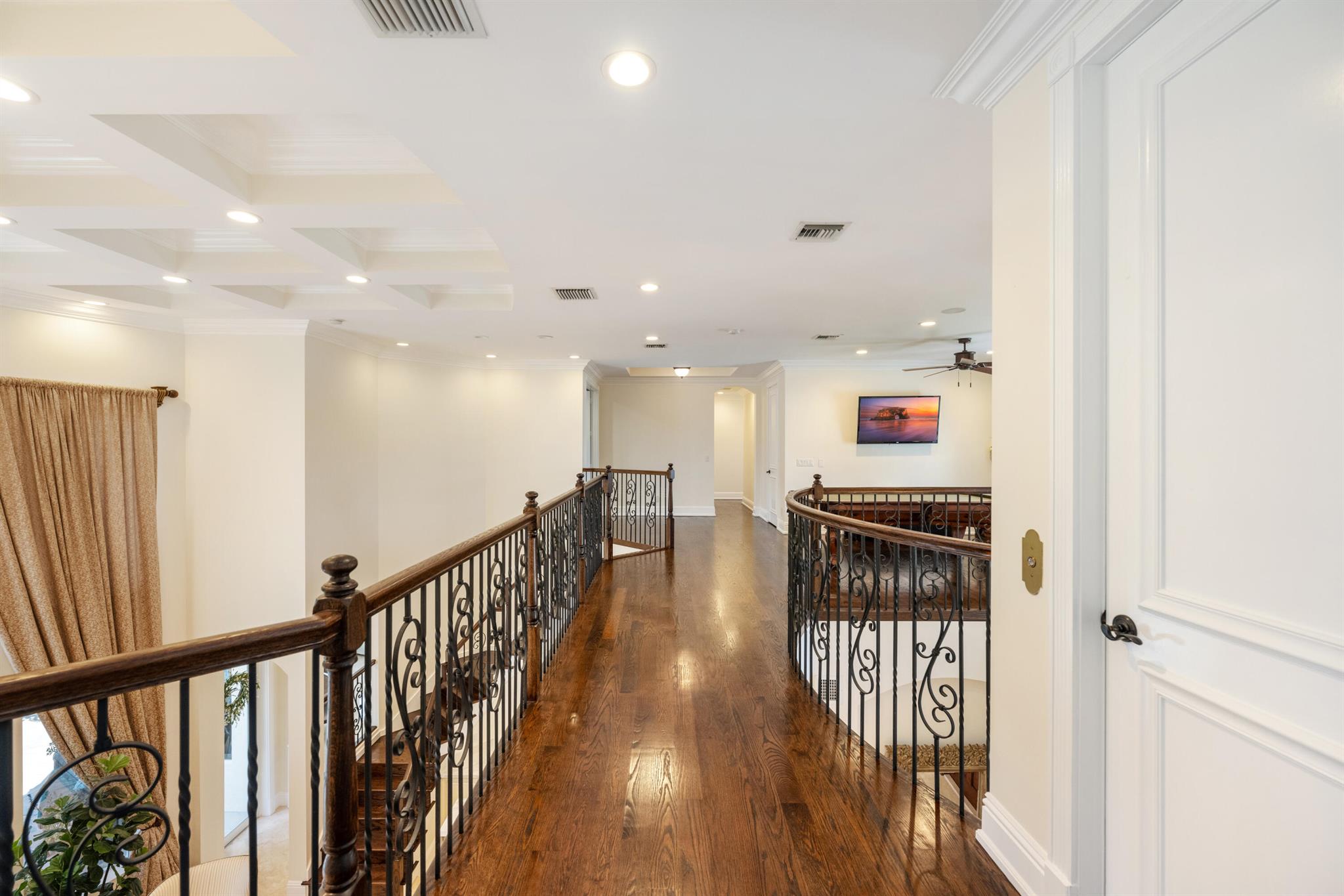 BOCA HARBOUR - Residential