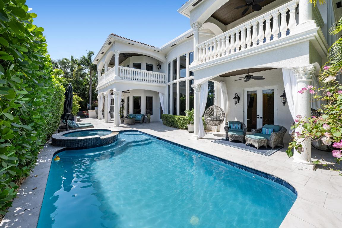 BOCA HARBOUR - Residential