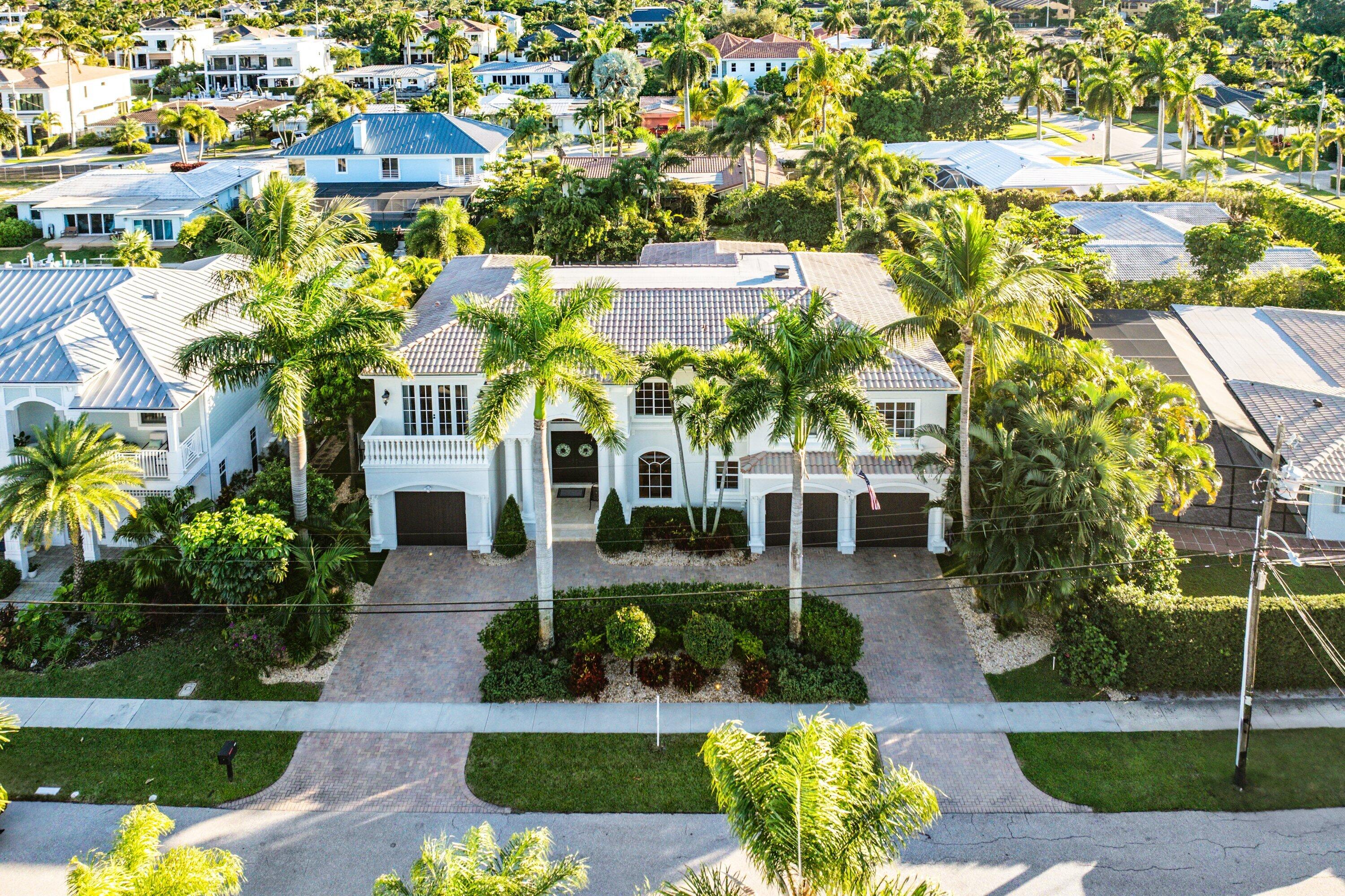 BOCA HARBOUR - Residential