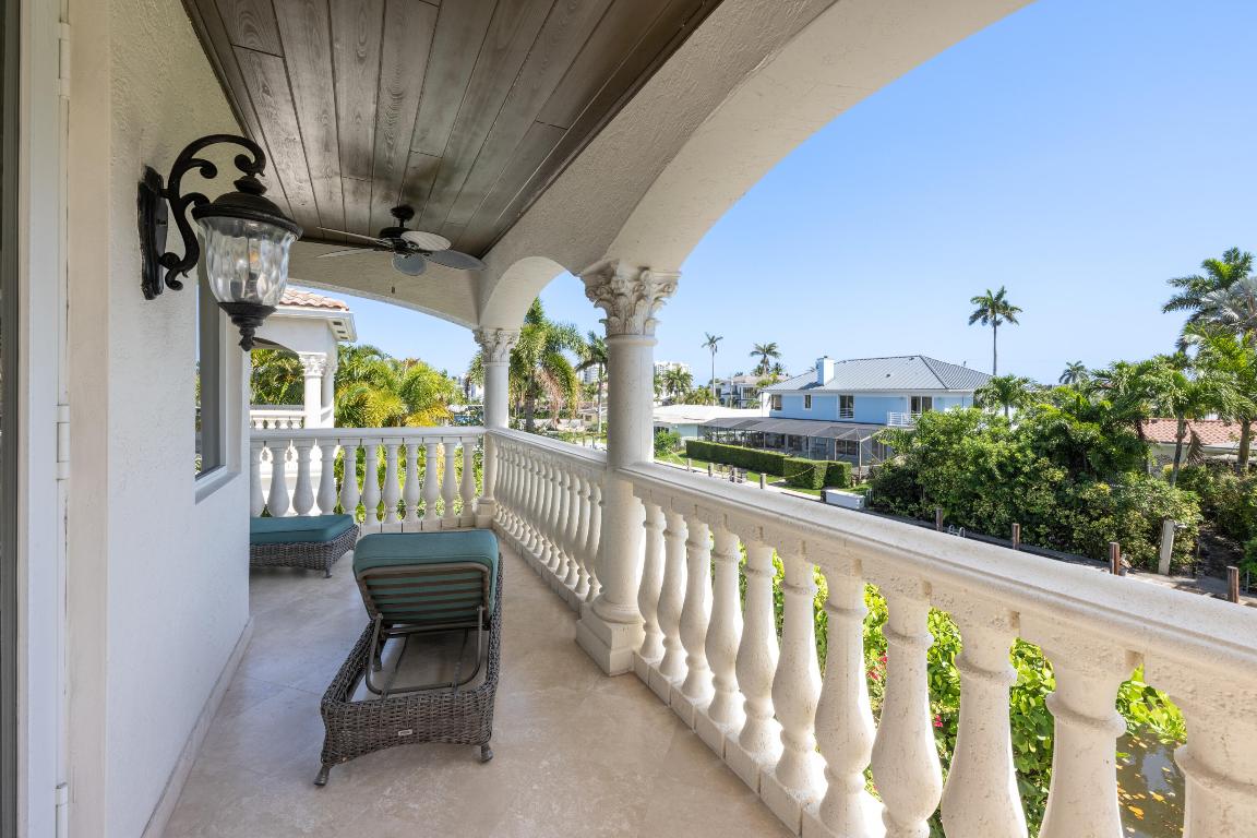 BOCA HARBOUR - Residential