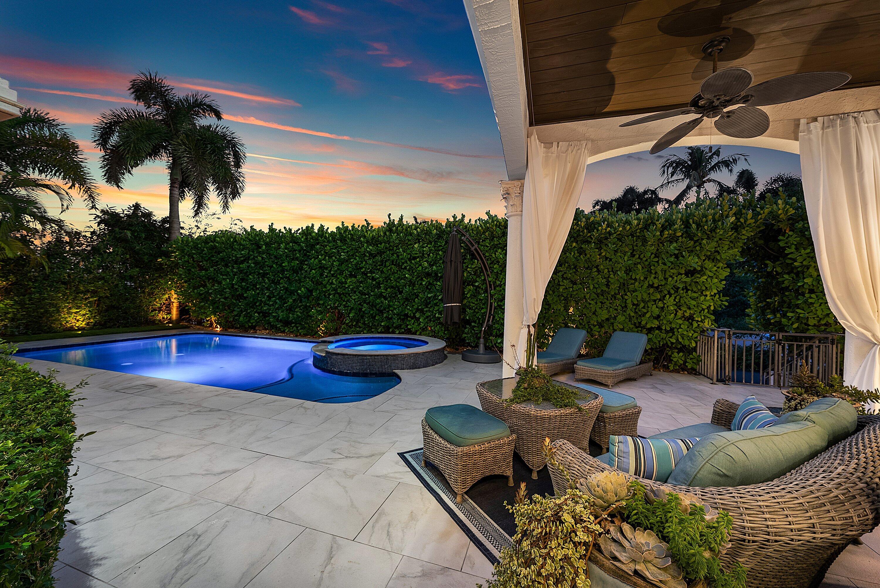 BOCA HARBOUR - Residential