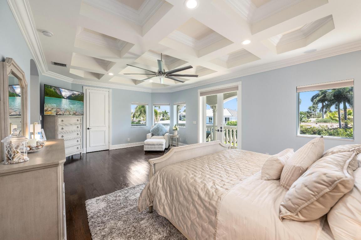 BOCA HARBOUR - Residential