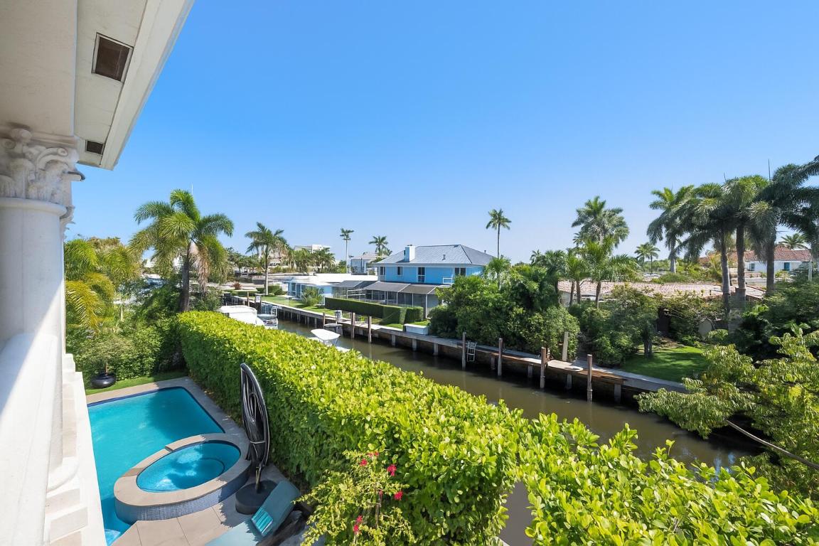 BOCA HARBOUR - Residential