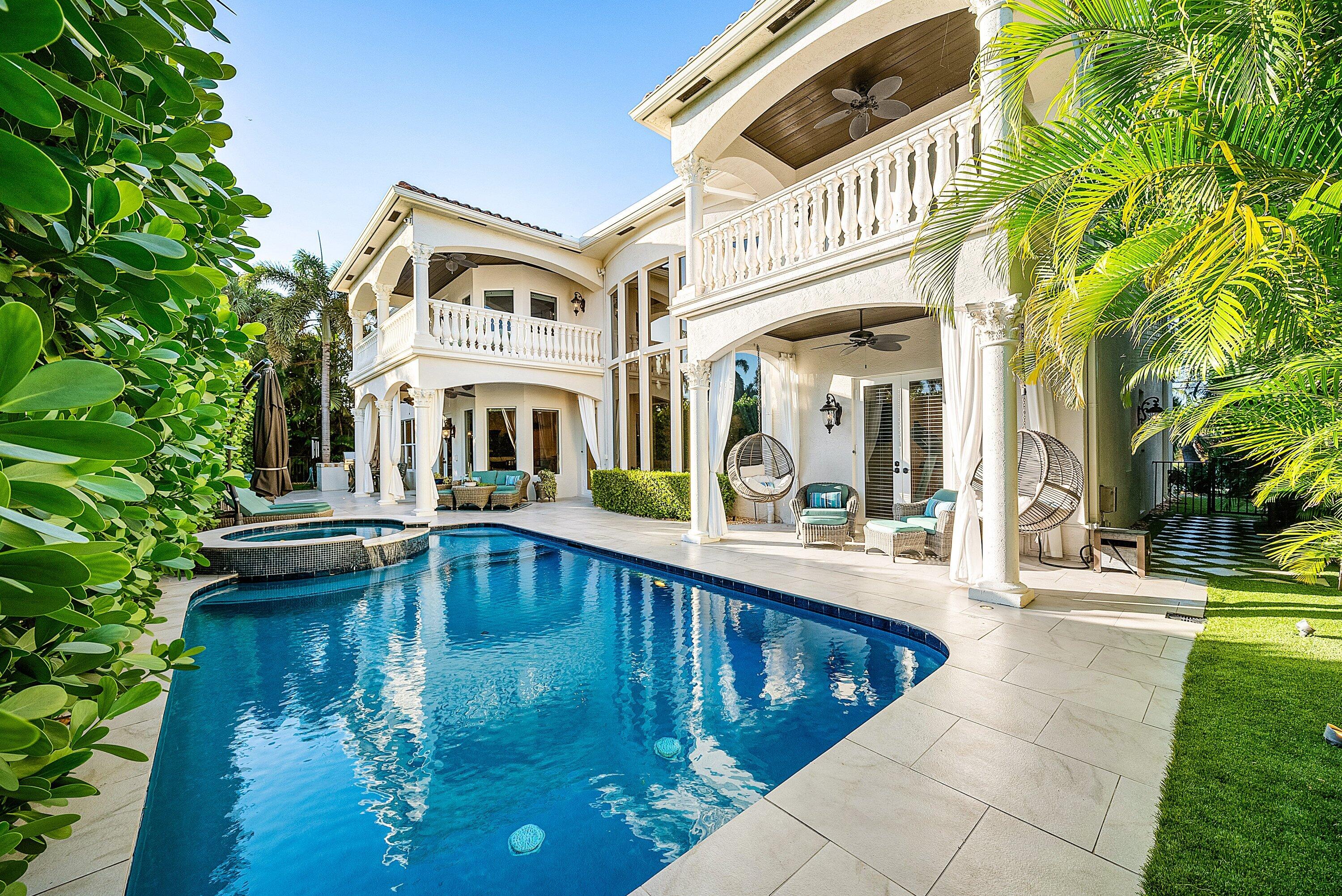 BOCA HARBOUR - Residential