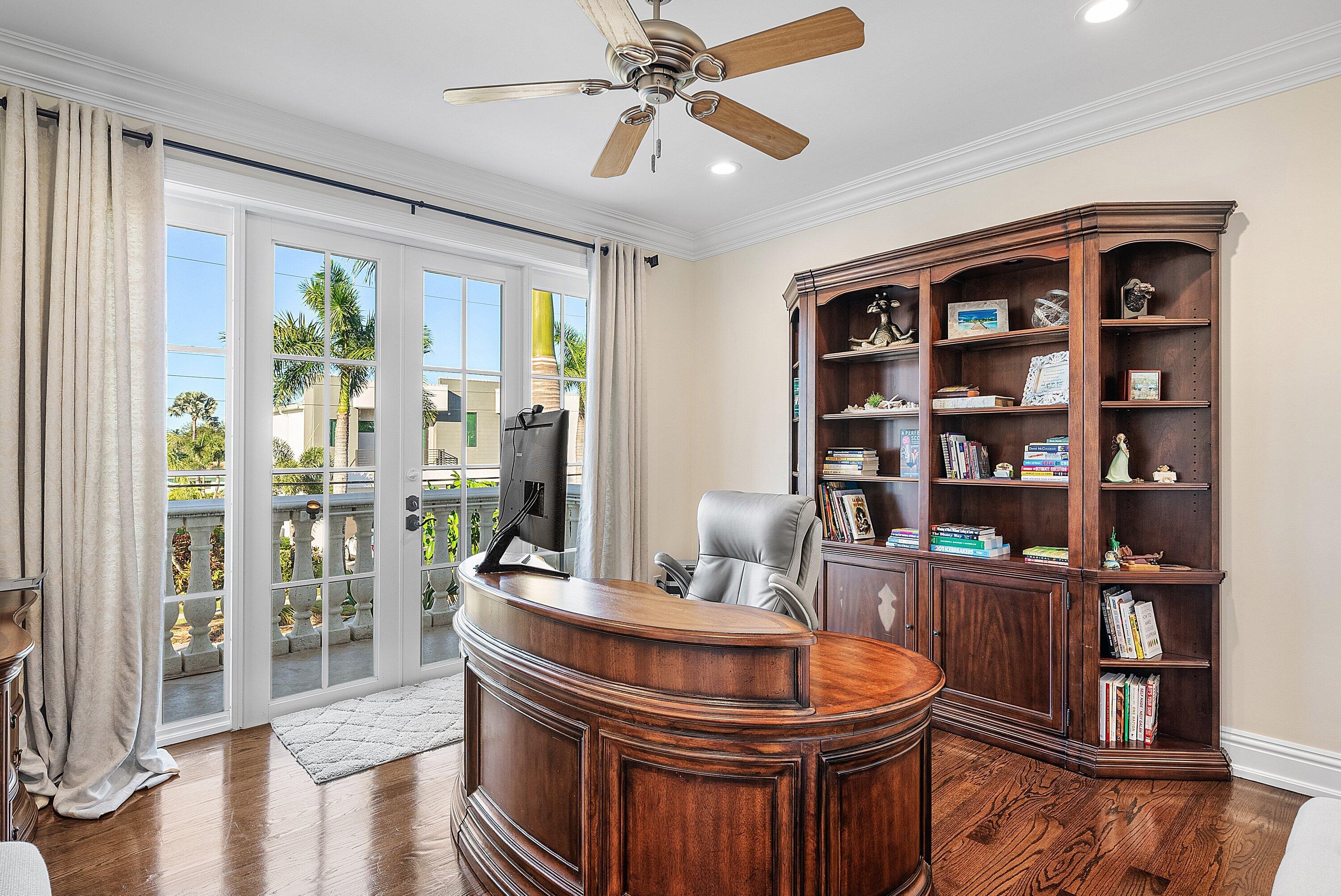 BOCA HARBOUR - Residential