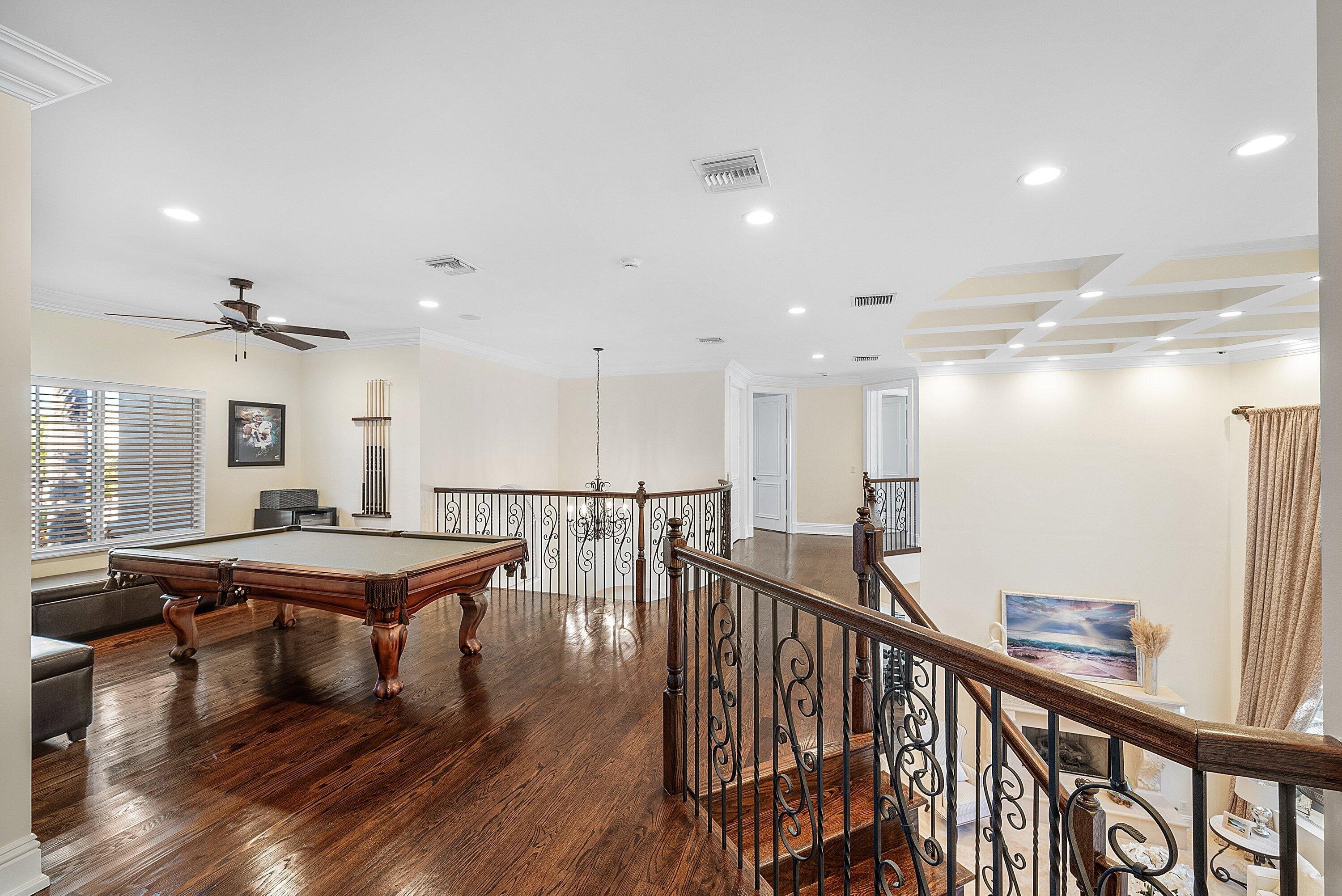 BOCA HARBOUR - Residential