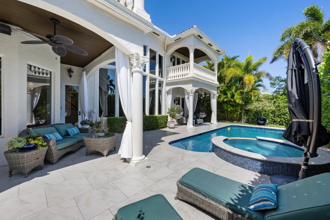 BOCA HARBOUR - Residential