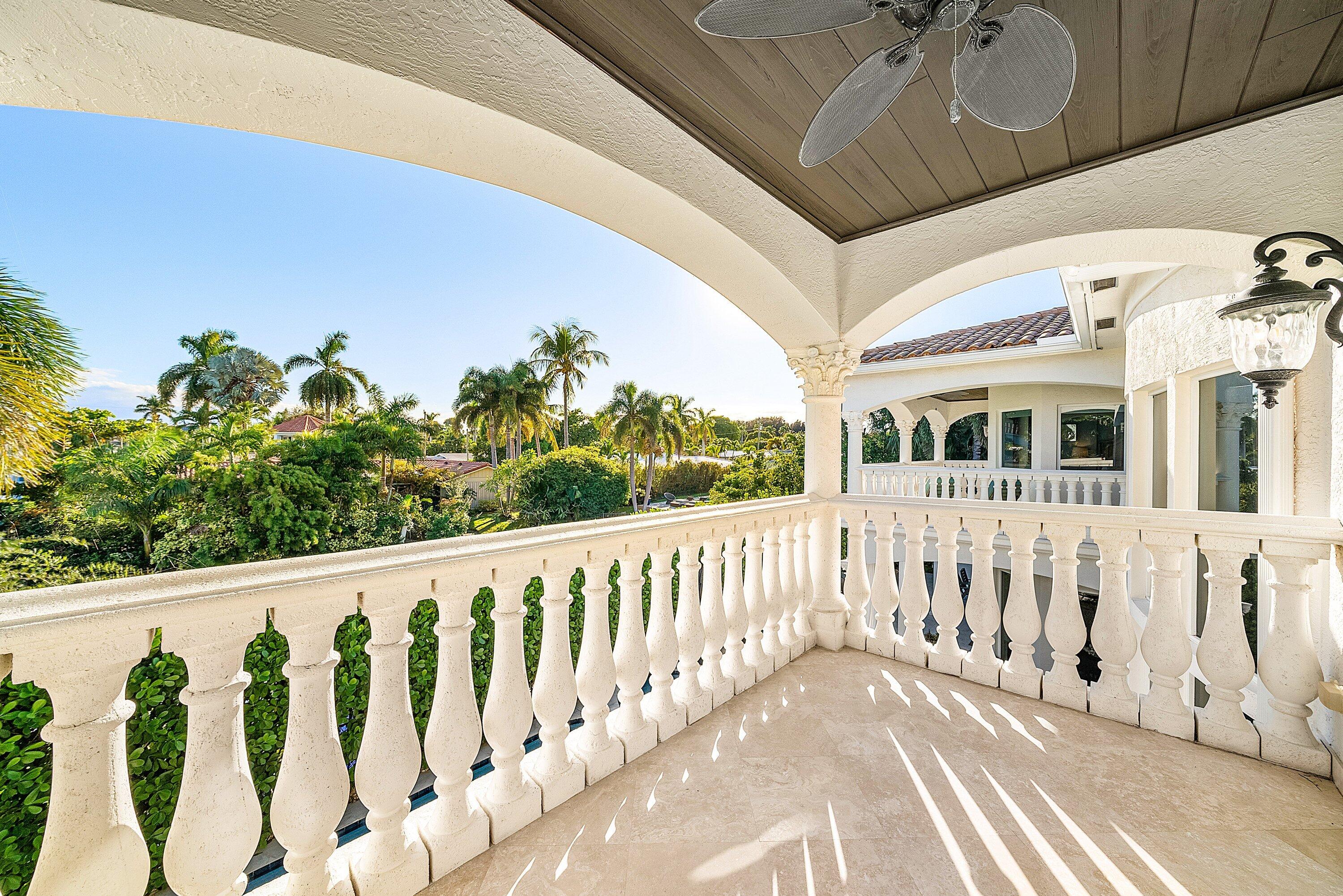 BOCA HARBOUR - Residential