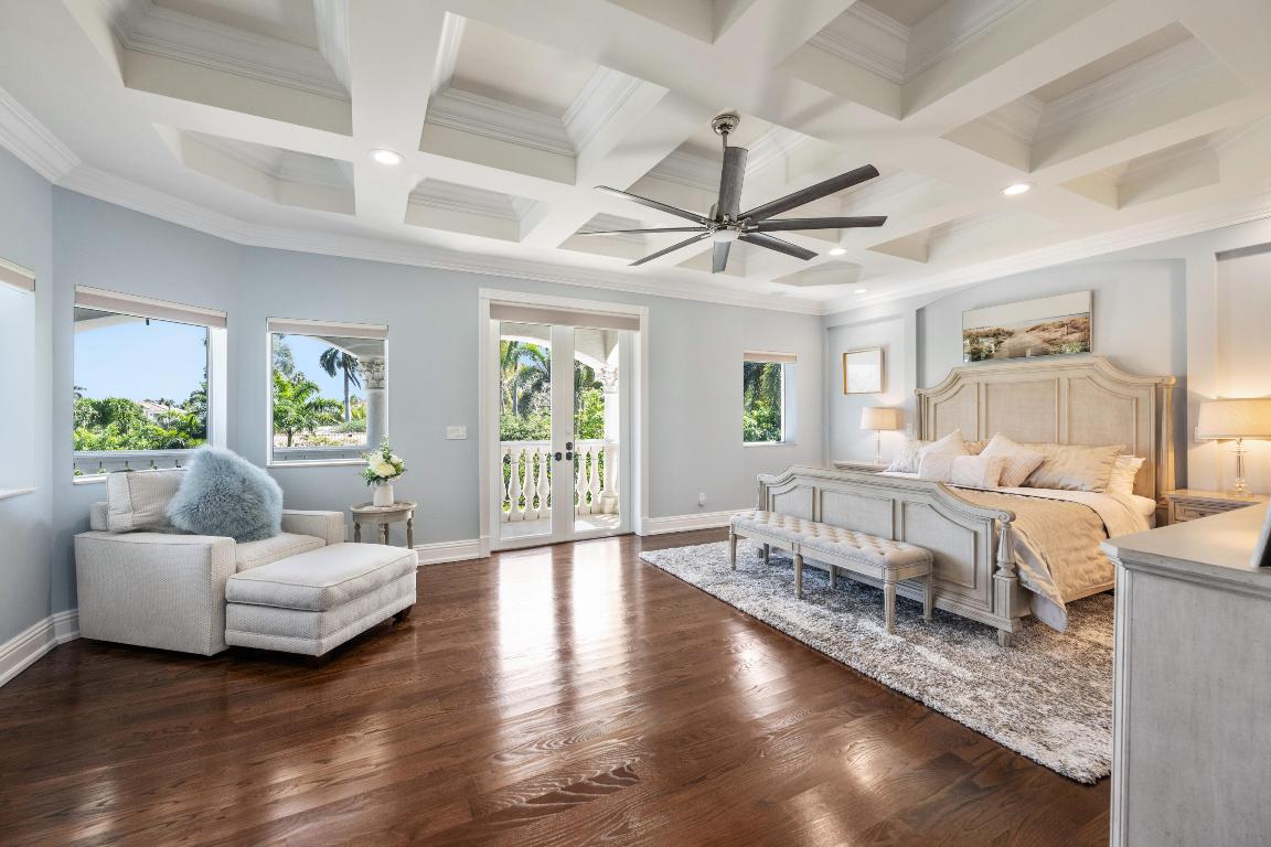 BOCA HARBOUR - Residential