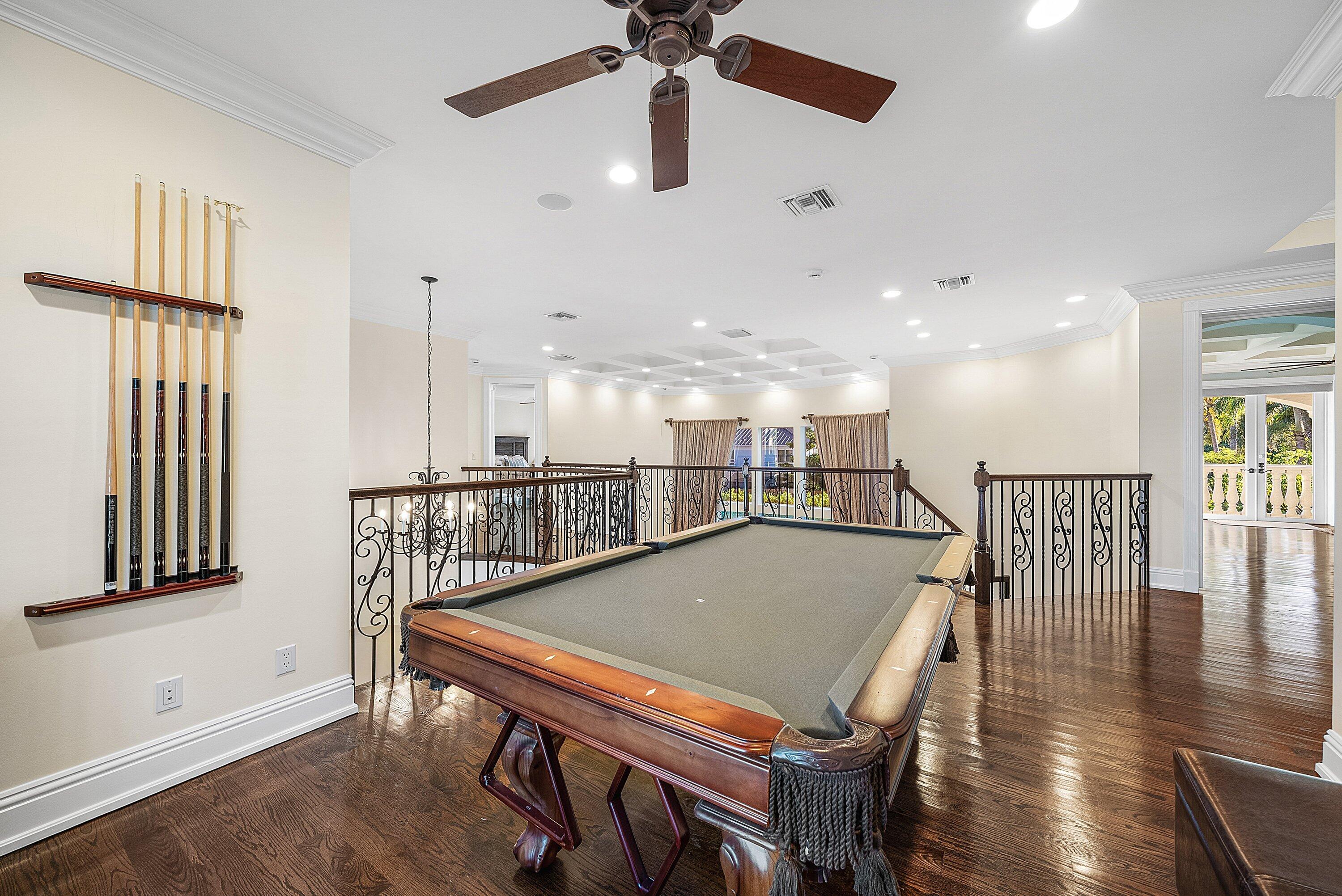 BOCA HARBOUR - Residential