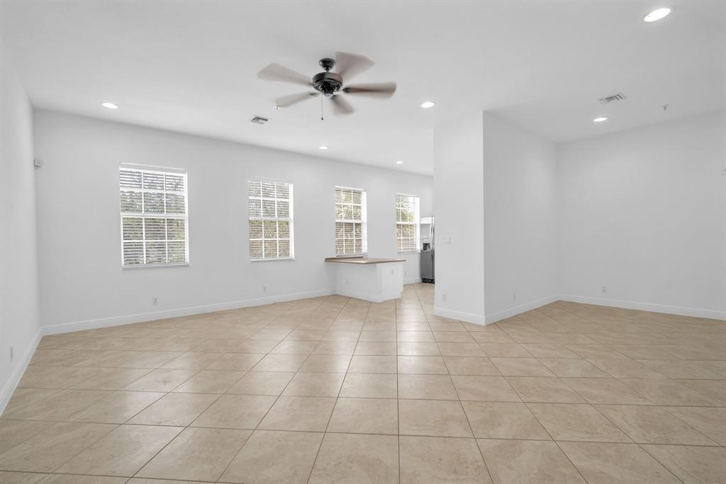 Lakeside Village Of Davie - Residential Lease