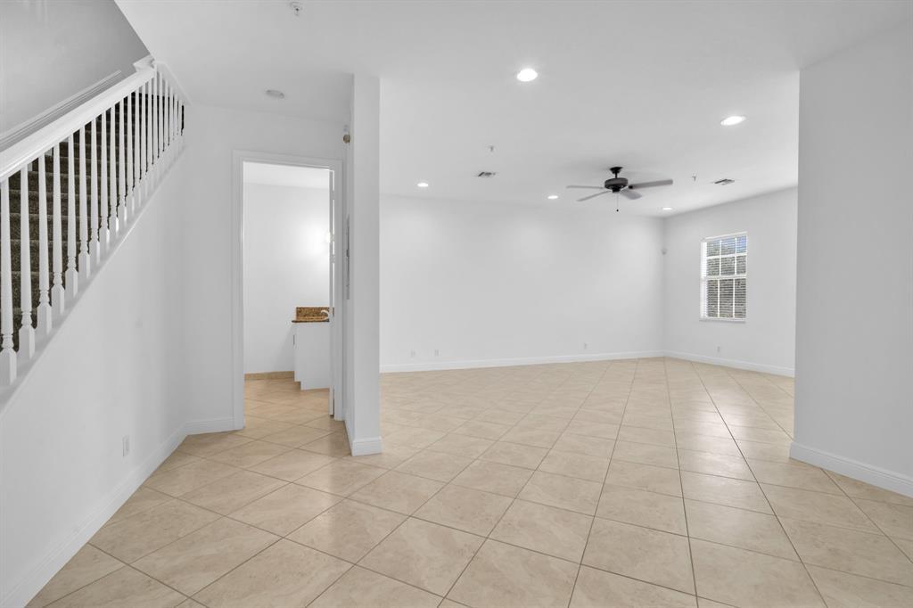 Lakeside Village Of Davie - Residential Lease