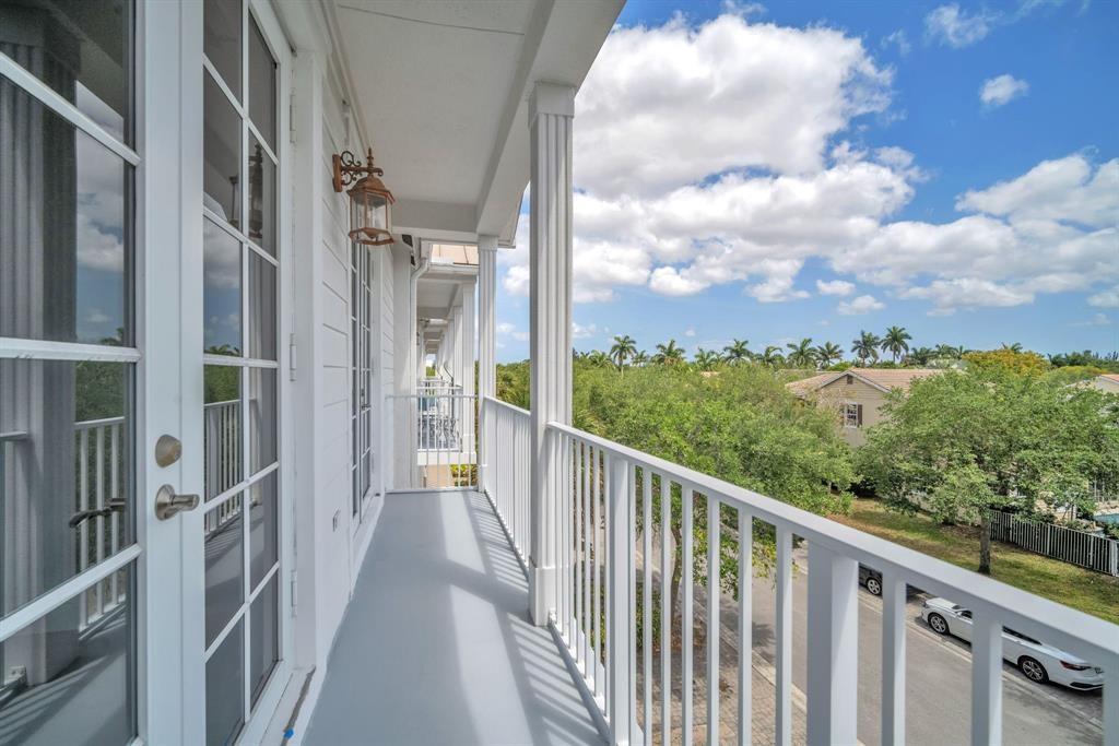 Lakeside Village Of Davie - Residential Lease
