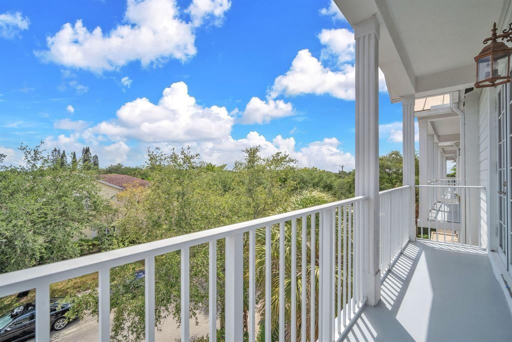 Lakeside Village Of Davie - Residential Lease