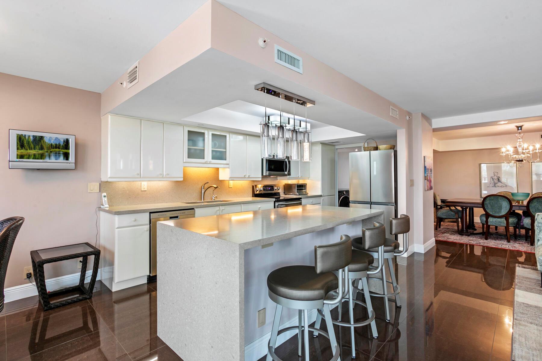 3440 S Ocean Boulevard S 401