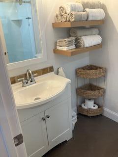 VILLAS ON THE GREEN CONDO - Residential Lease