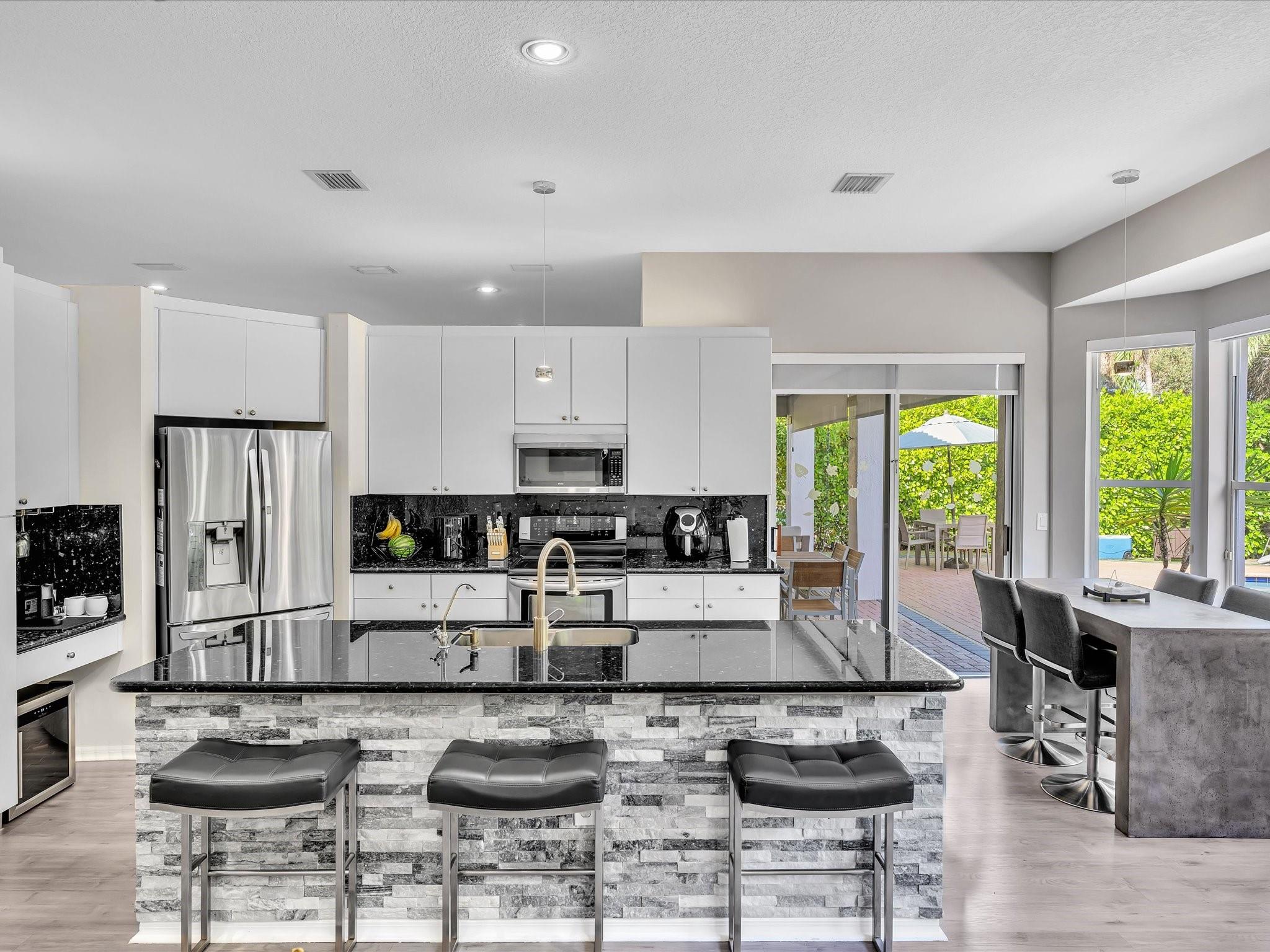 Pasadena At Pembroke Shore - Residential