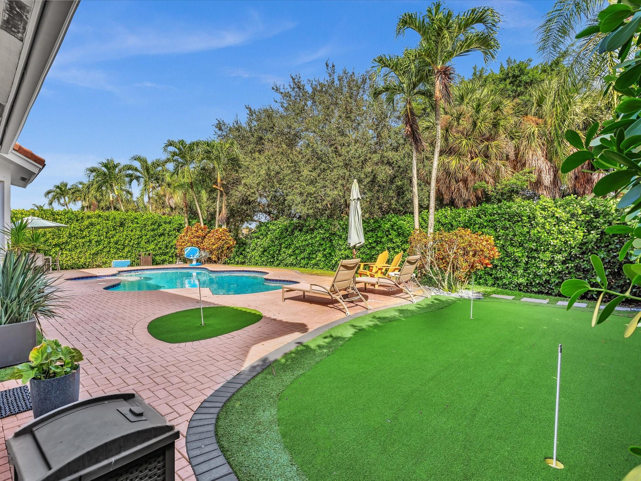 Pasadena At Pembroke Shore - Residential