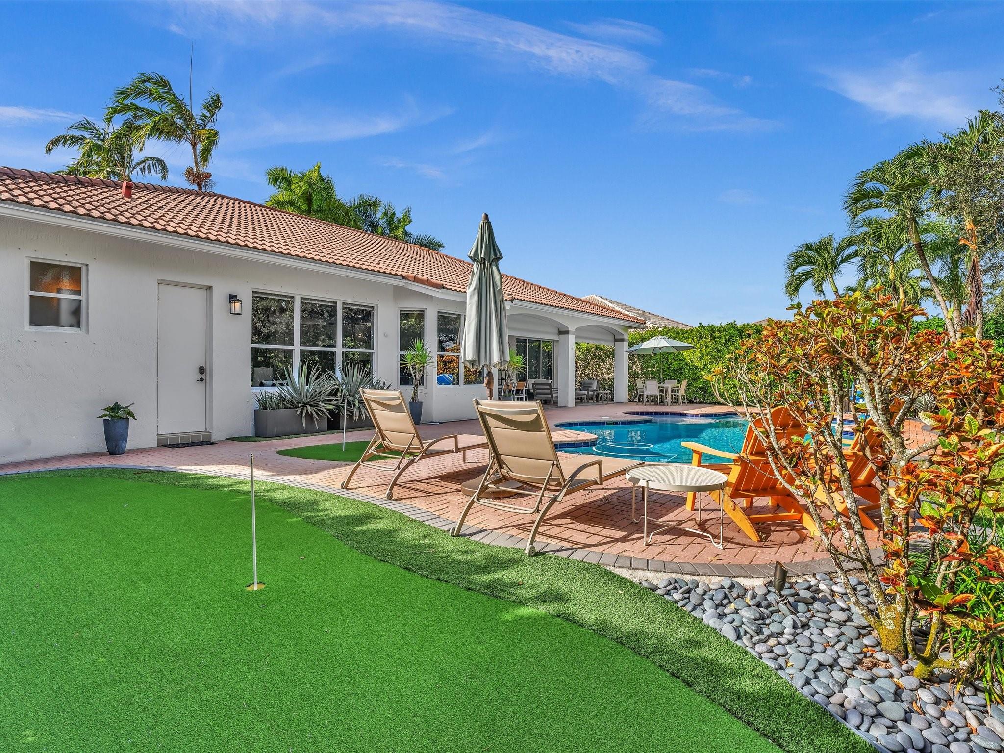 Pasadena At Pembroke Shore - Residential