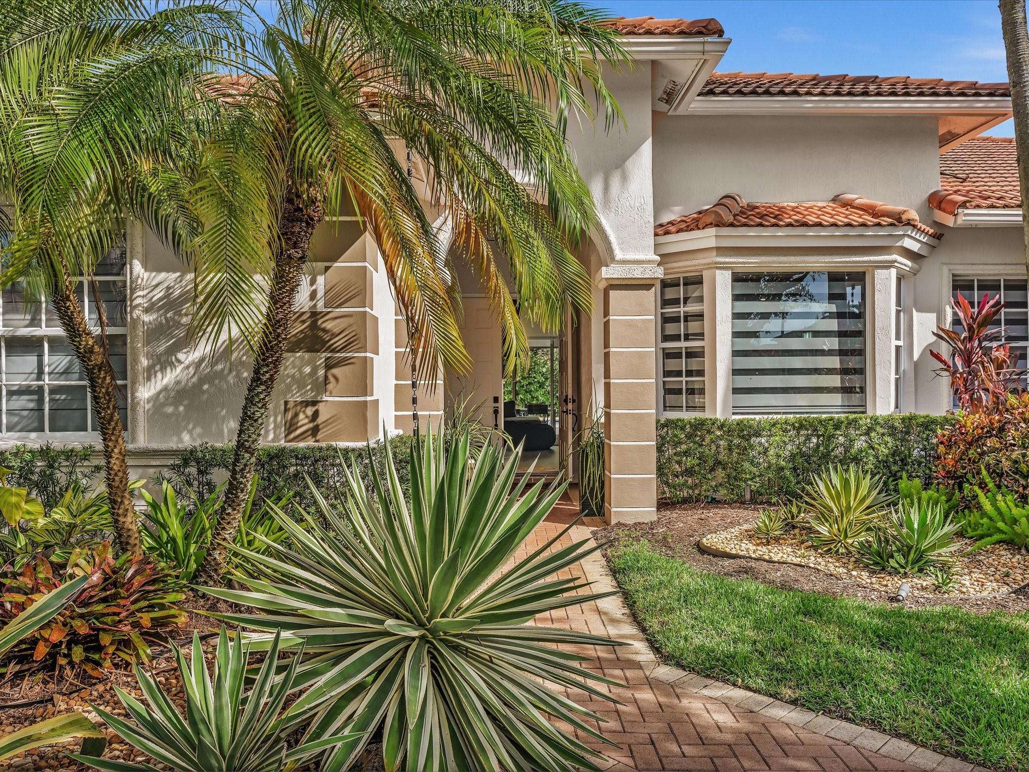 Pasadena At Pembroke Shore - Residential