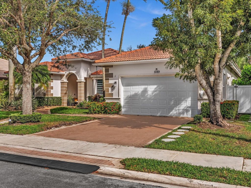 Photo of 1089 SW 159th Ter, Pembroke Pines, FL 33027 (MLS # F10537160)