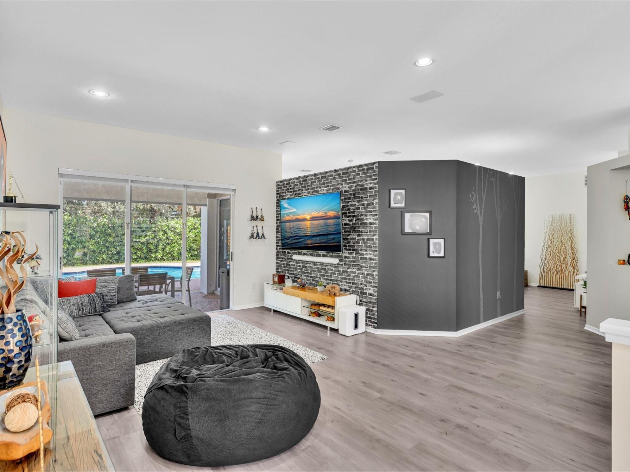 Pasadena At Pembroke Shore - Residential