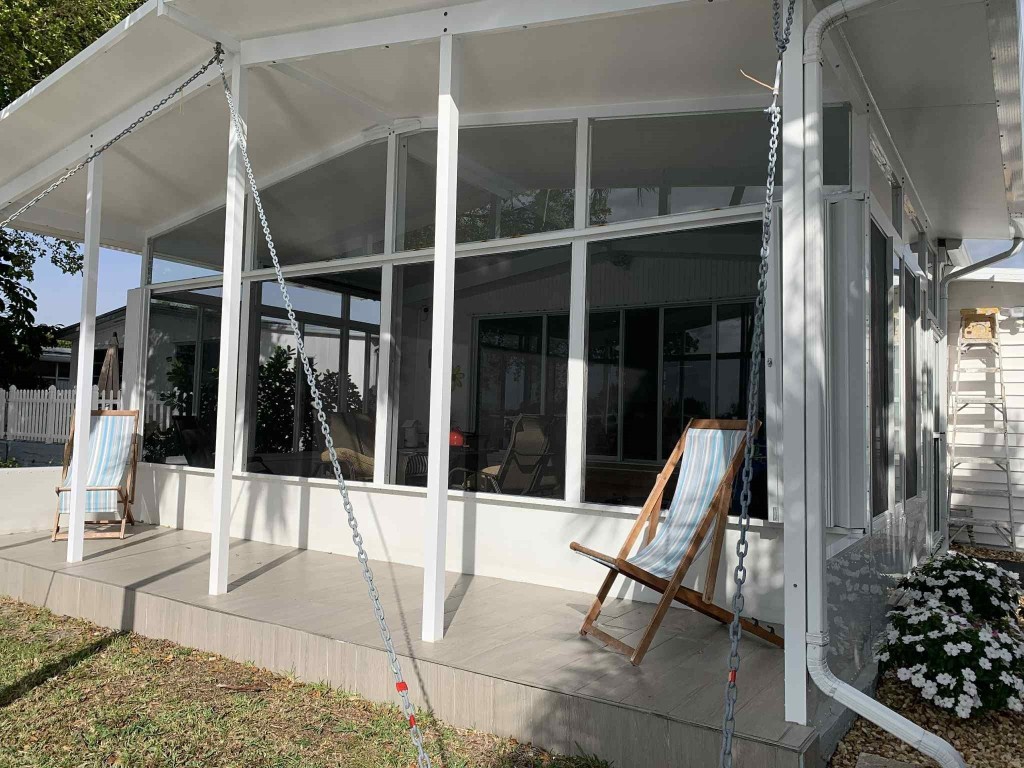 Ravenswood Estates & Mari - Residential