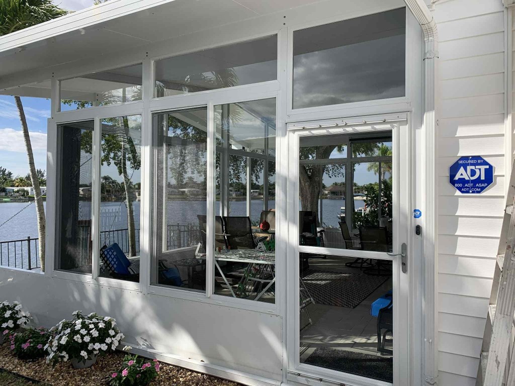 Ravenswood Estates & Mari - Residential