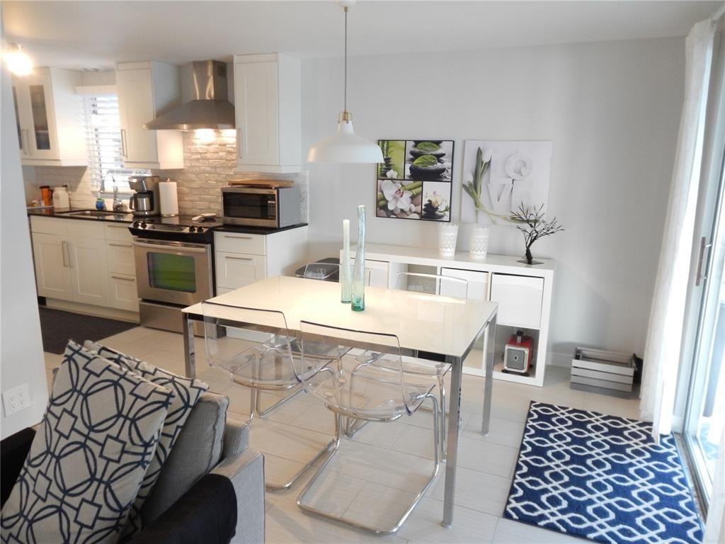 Ravenswood Estates & Mari - Residential