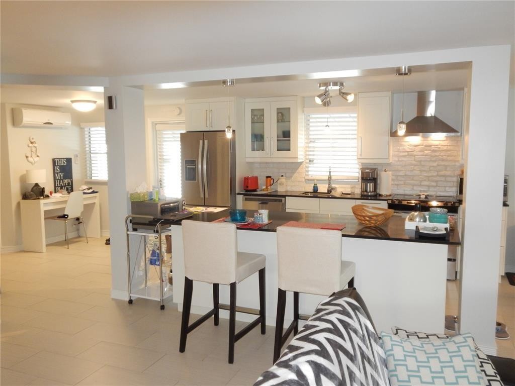 Ravenswood Estates & Mari - Residential