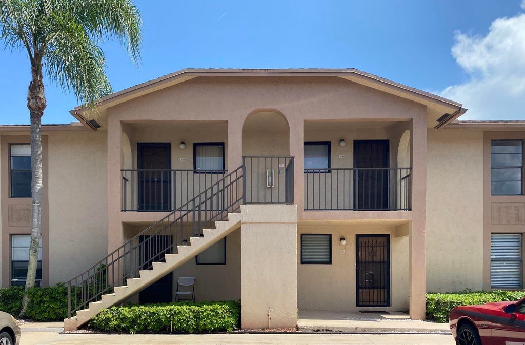 Photo of 9431 BOCA COVE Circle #1016, Boca Raton, FL 33428 (MLS # B26078804)