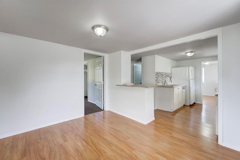 Photo of 3403 Avenue G, Fort Pierce, FL 34947 (MLS # R10958721)