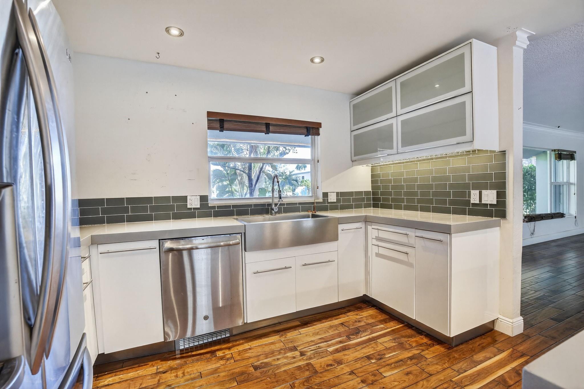 CORAL RIDGE - Residential Lease