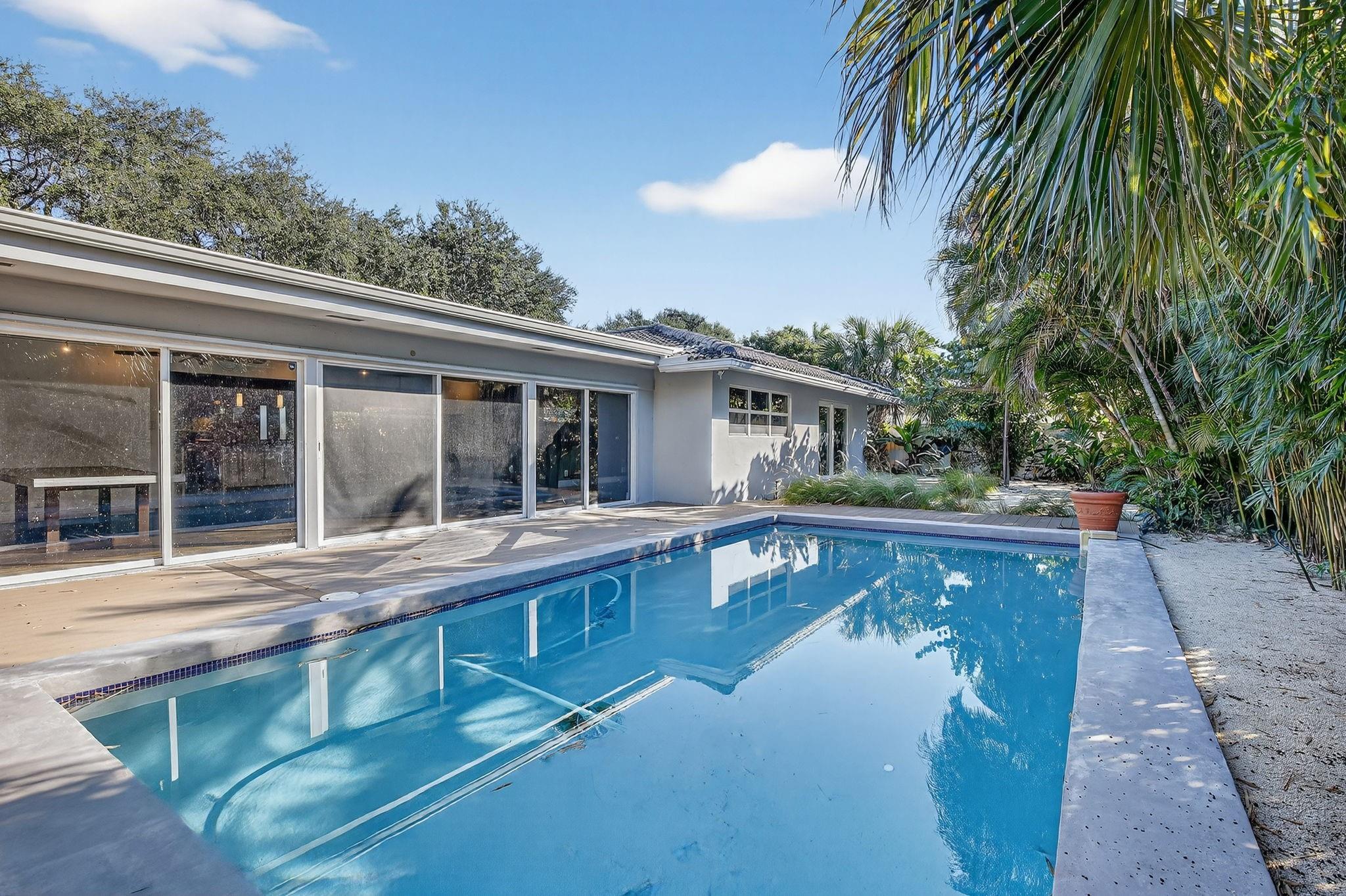 CORAL RIDGE - Residential Lease