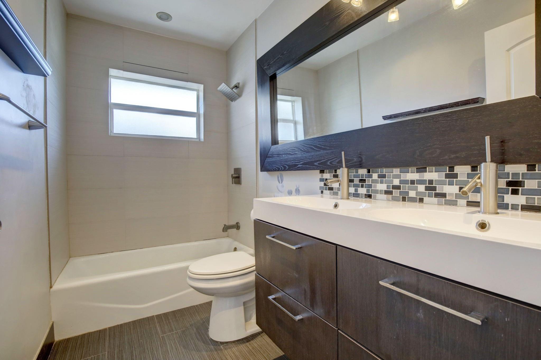 CORAL RIDGE - Residential Lease