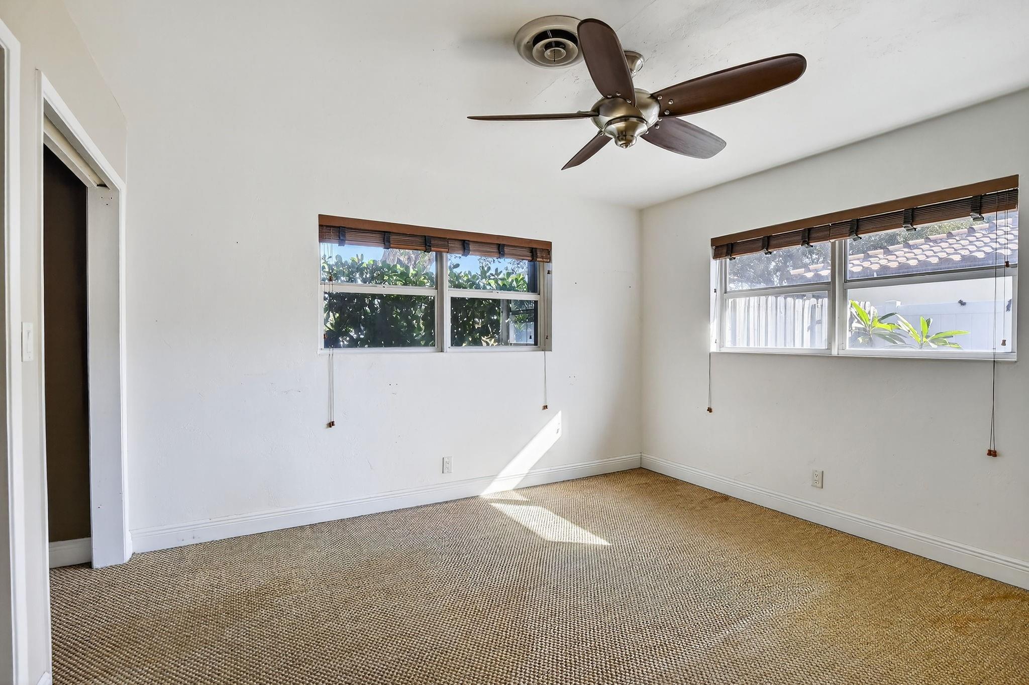 CORAL RIDGE - Residential Lease