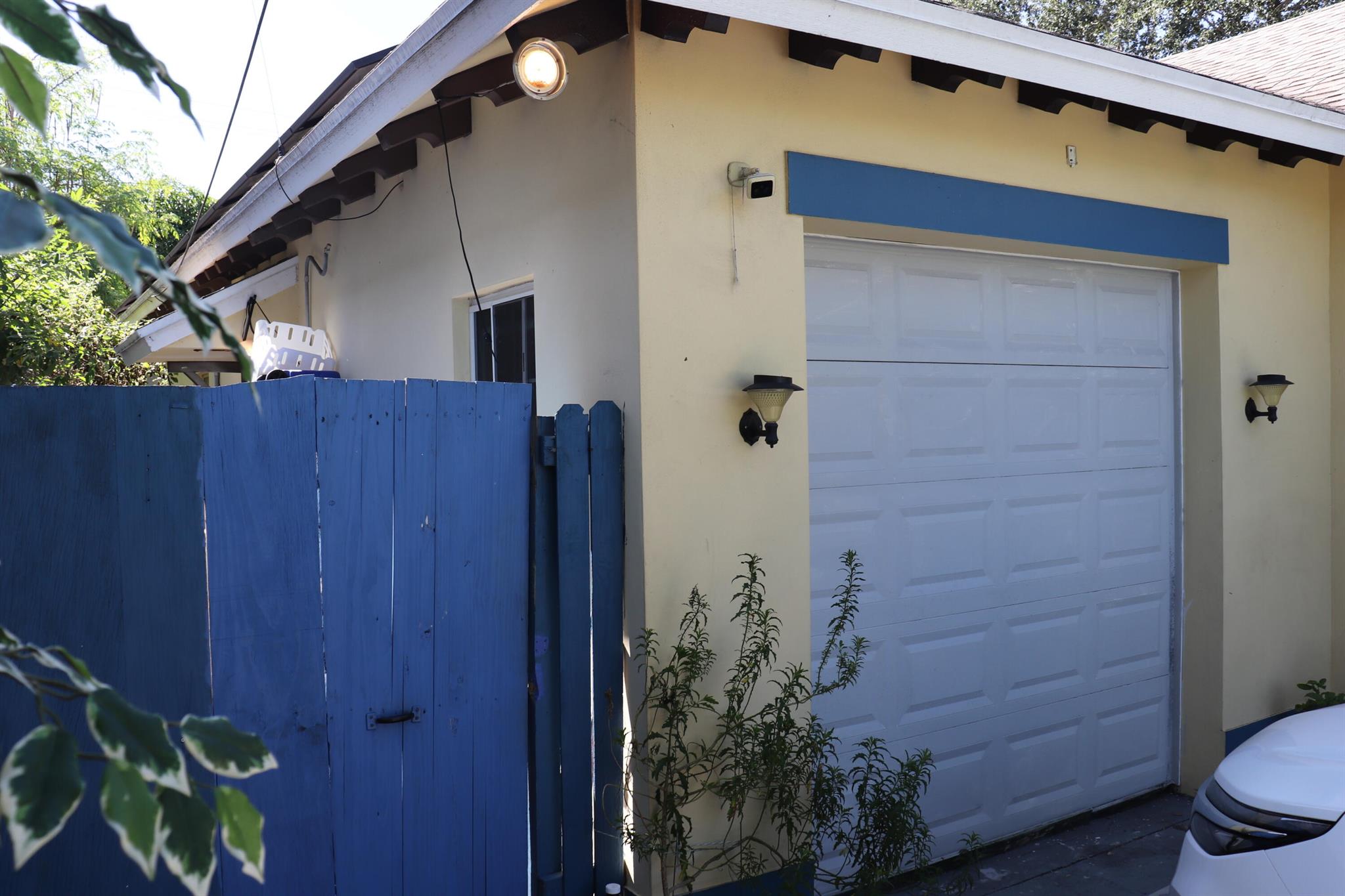 View photos, virtual tours, details... 1004 14th Street