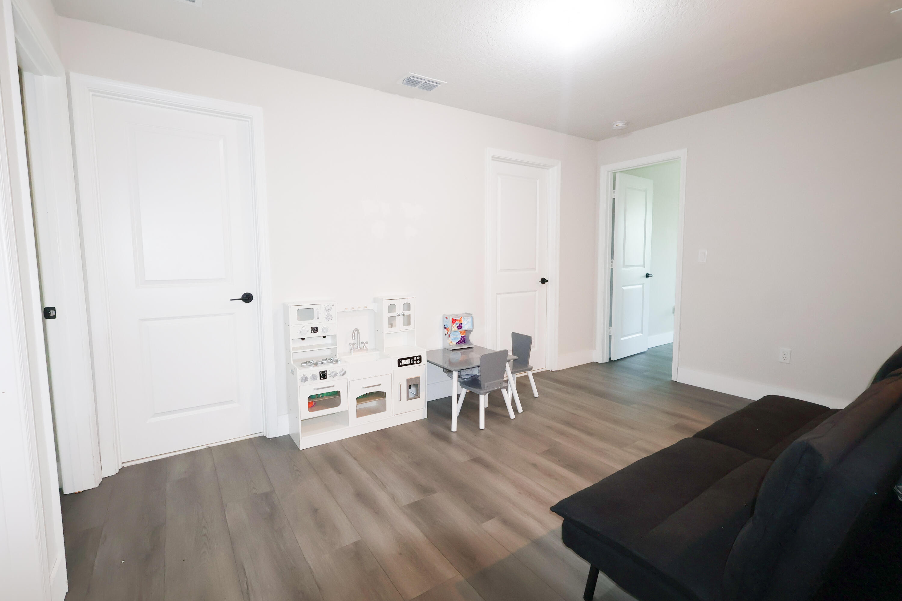 Enclave at Mangonia Park - Residential