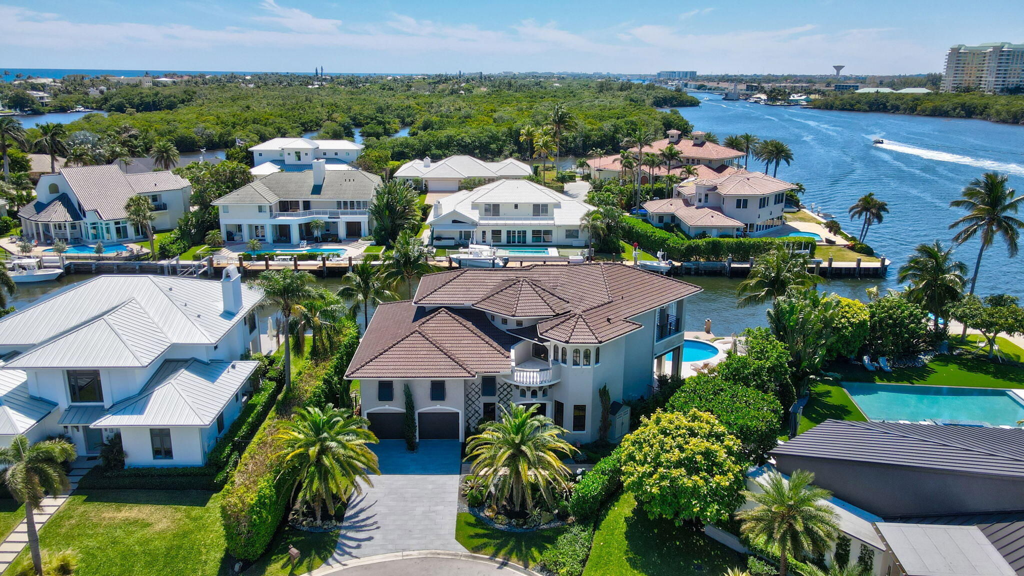 Inlet Cay - Residential