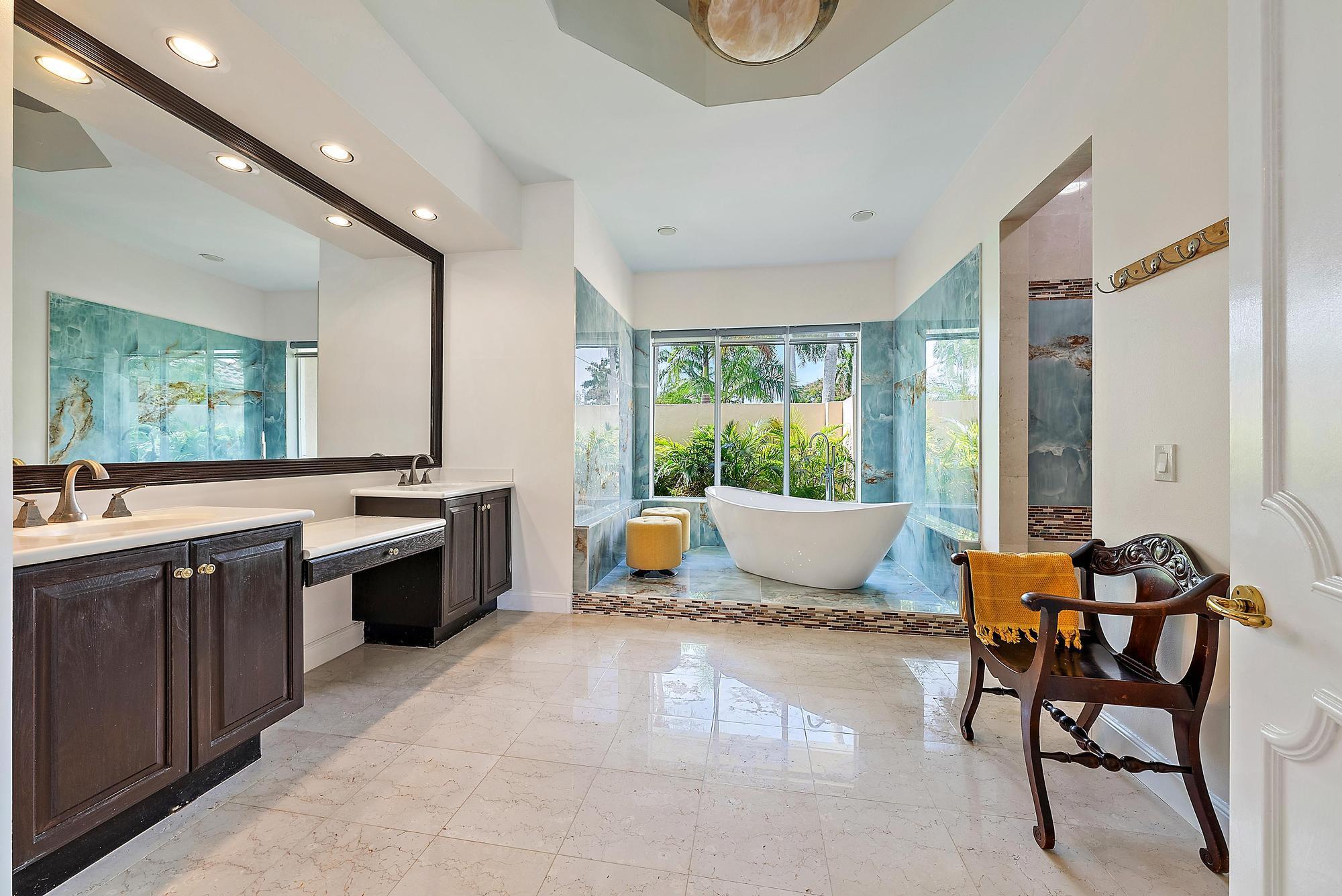 IBIS GOLF AND COUNTRY CLU - Residential