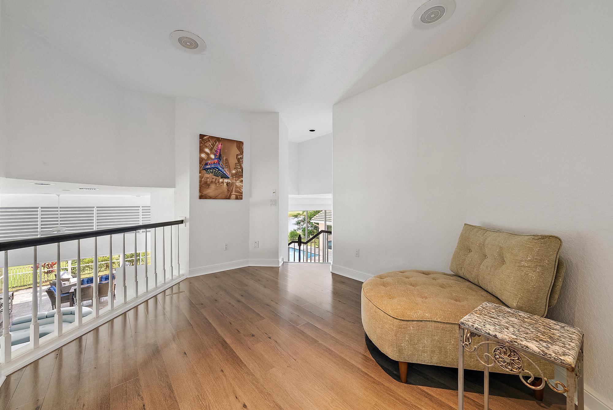 IBIS GOLF AND COUNTRY CLU - Residential