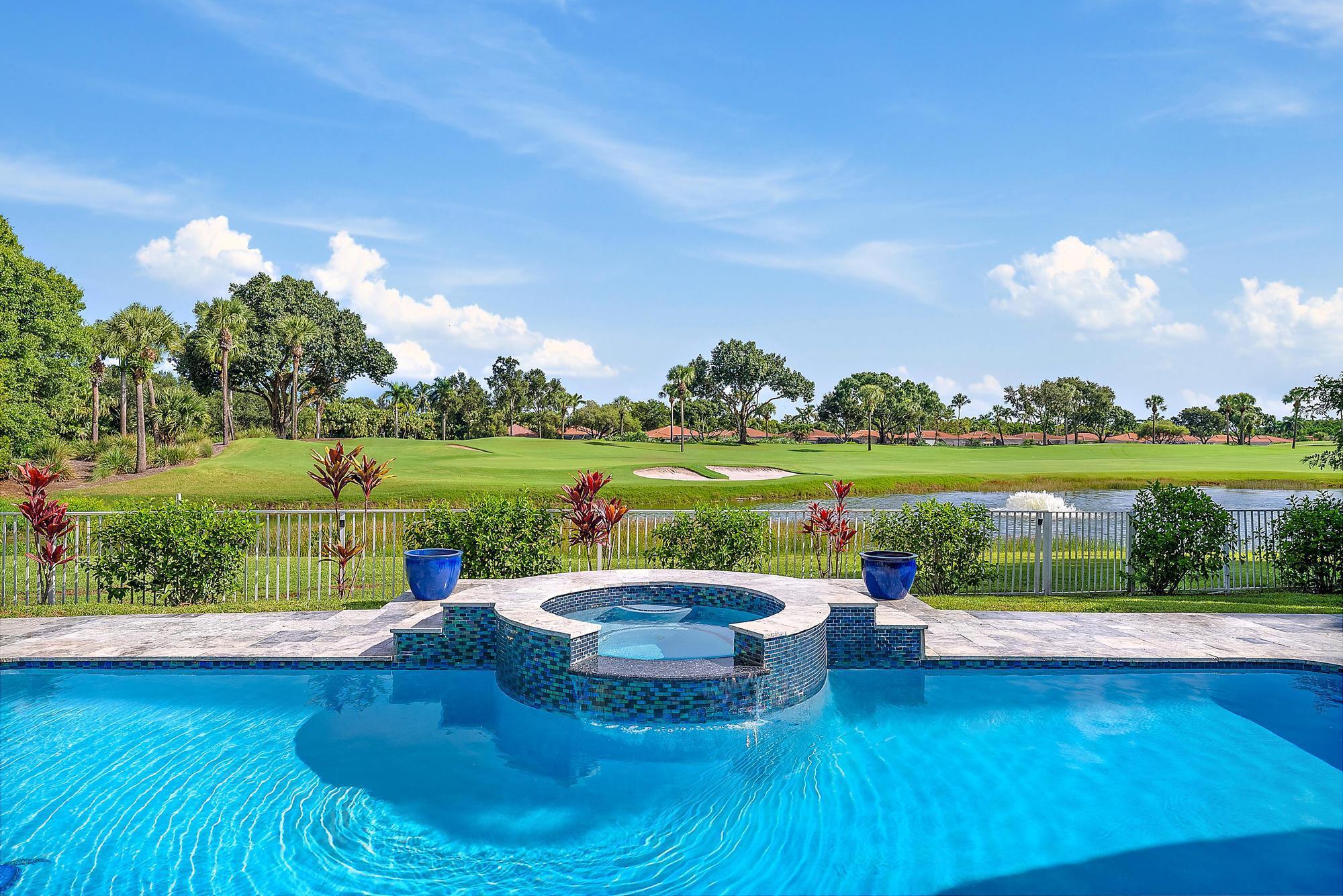 IBIS GOLF AND COUNTRY CLU - Residential