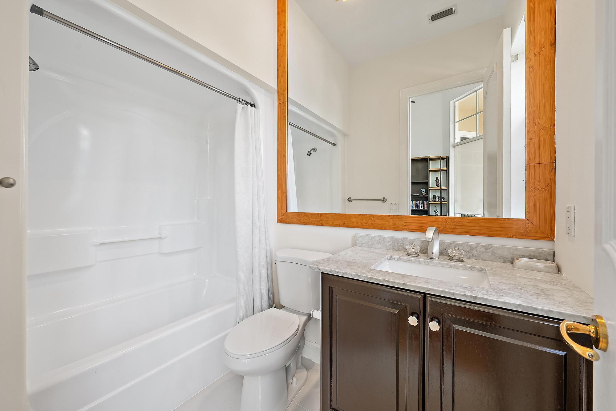 IBIS GOLF AND COUNTRY CLU - Residential