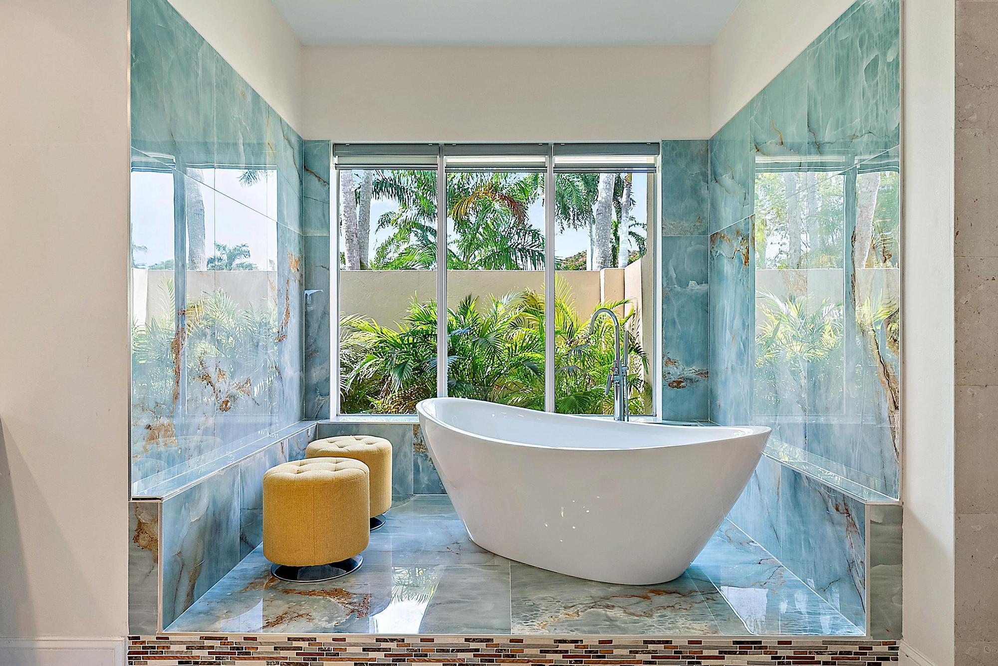 IBIS GOLF AND COUNTRY CLU - Residential