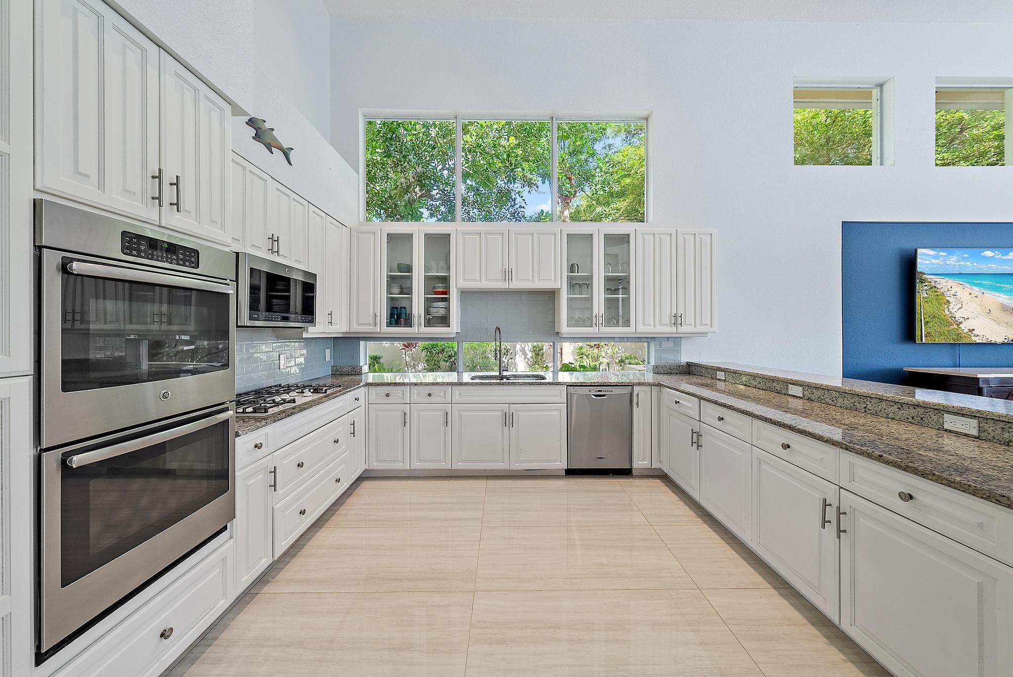 IBIS GOLF AND COUNTRY CLU - Residential