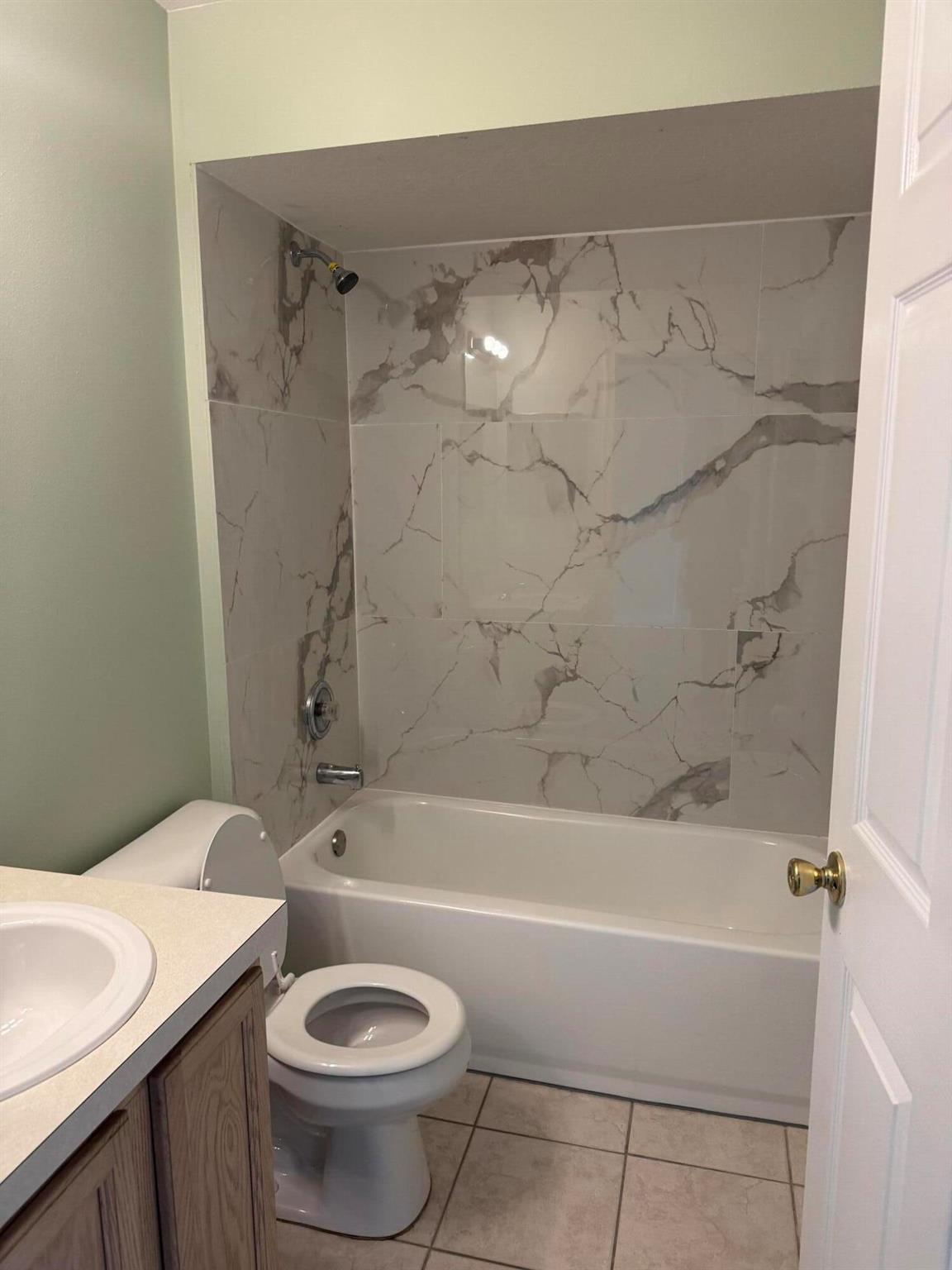 PORT ST LUCIE SECTION 21 - Residential Lease