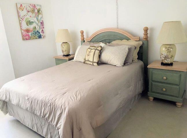 MAYAN TOWERS - Residential