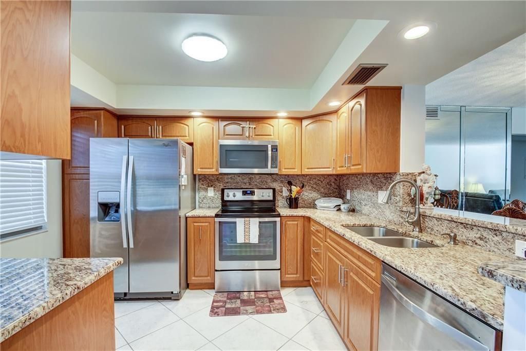 Photo of 2004 Granada Dr #J2, Coconut Creek, FL 33066 (MLS # F10397427)