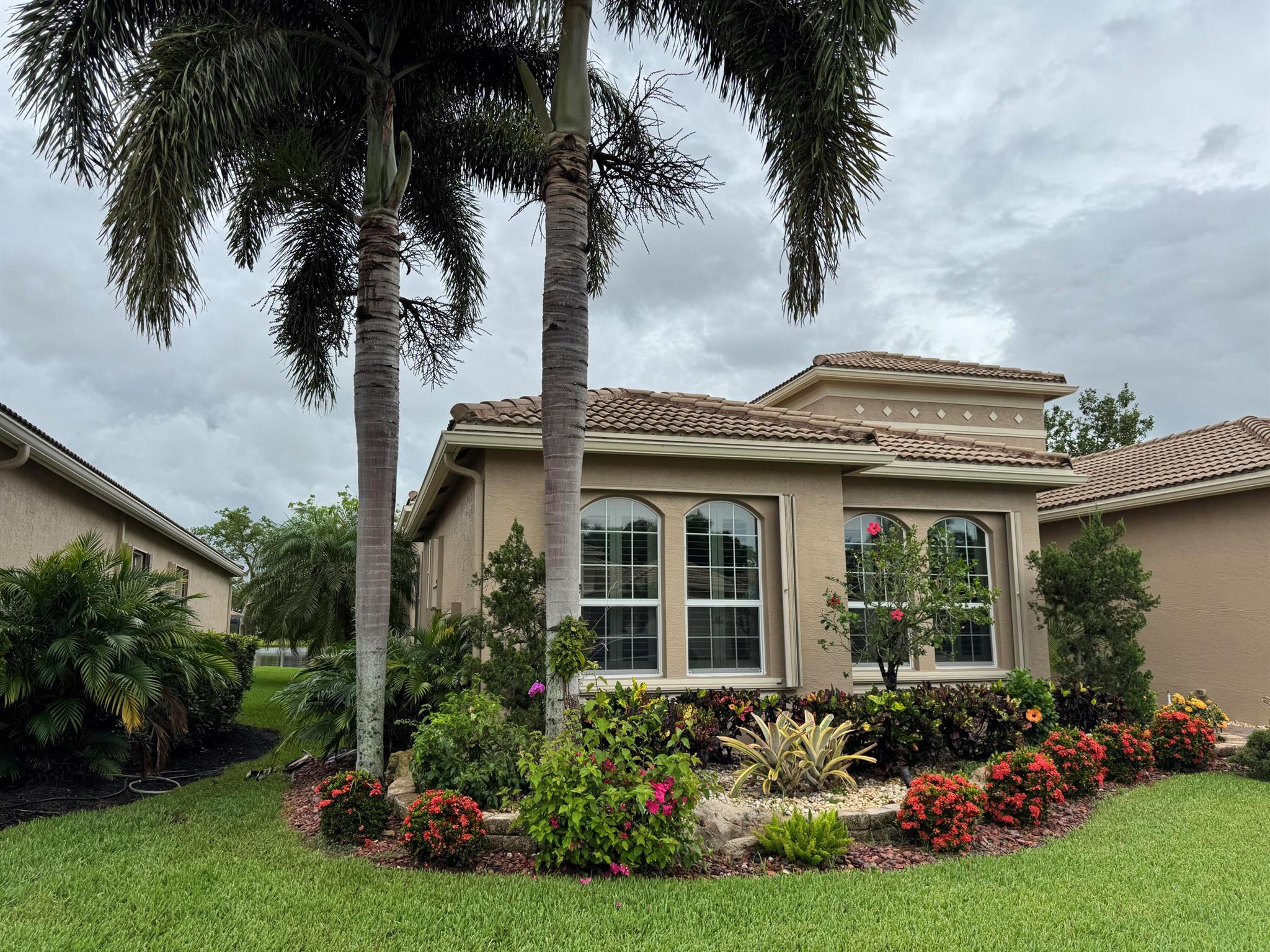10469 Whitewind Circle